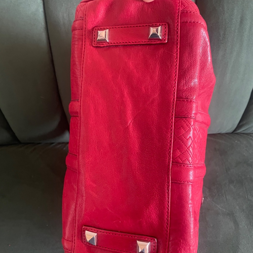RARE!! L.A.M.B. Gwen Stafani Red purse - Picture 5 of 5
